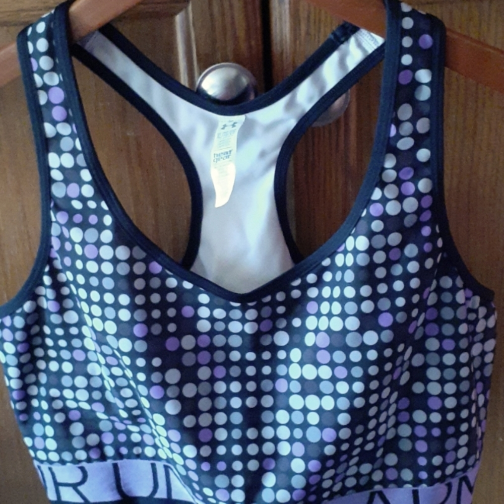 Sports bra